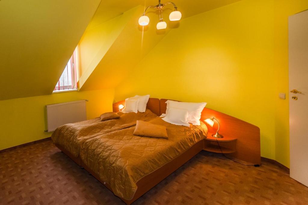 Aparthotel Sighişoara Habitación foto